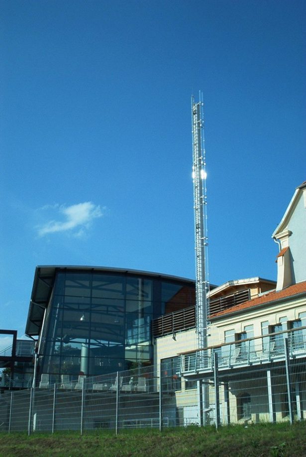 Einwandiger Stahlschornstein Satellitenschornsteinanlage mit Glasschornsteinen